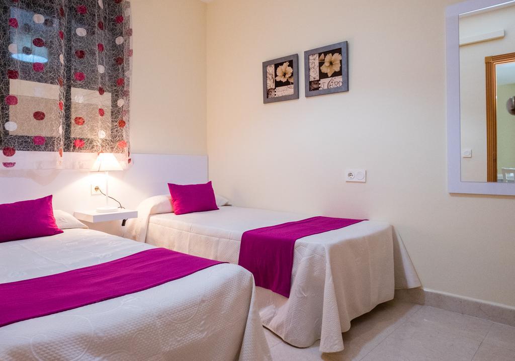 Apartamento Cala Bajo Nerja Εξωτερικό φωτογραφία