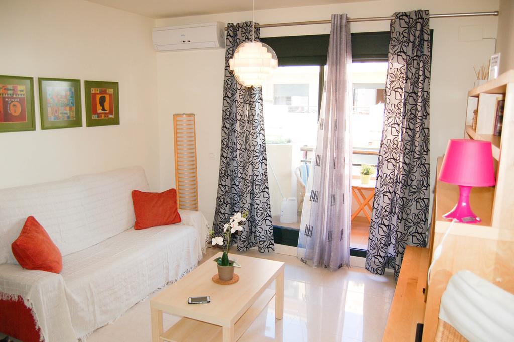 Apartamento Cala Bajo Nerja Εξωτερικό φωτογραφία